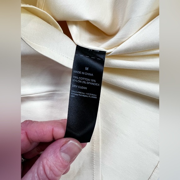 BLACK LABEL by CHICOS Cream drop shoulder button down size M. - Picture 11 of 12